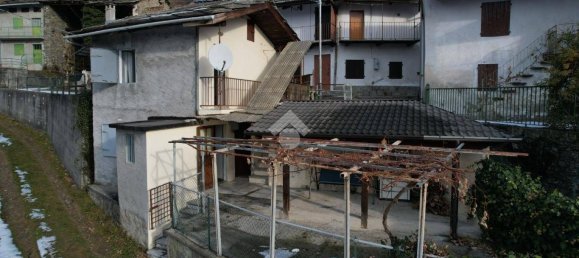 2 bedrooms House in Coazze, Italy No. 144795 2