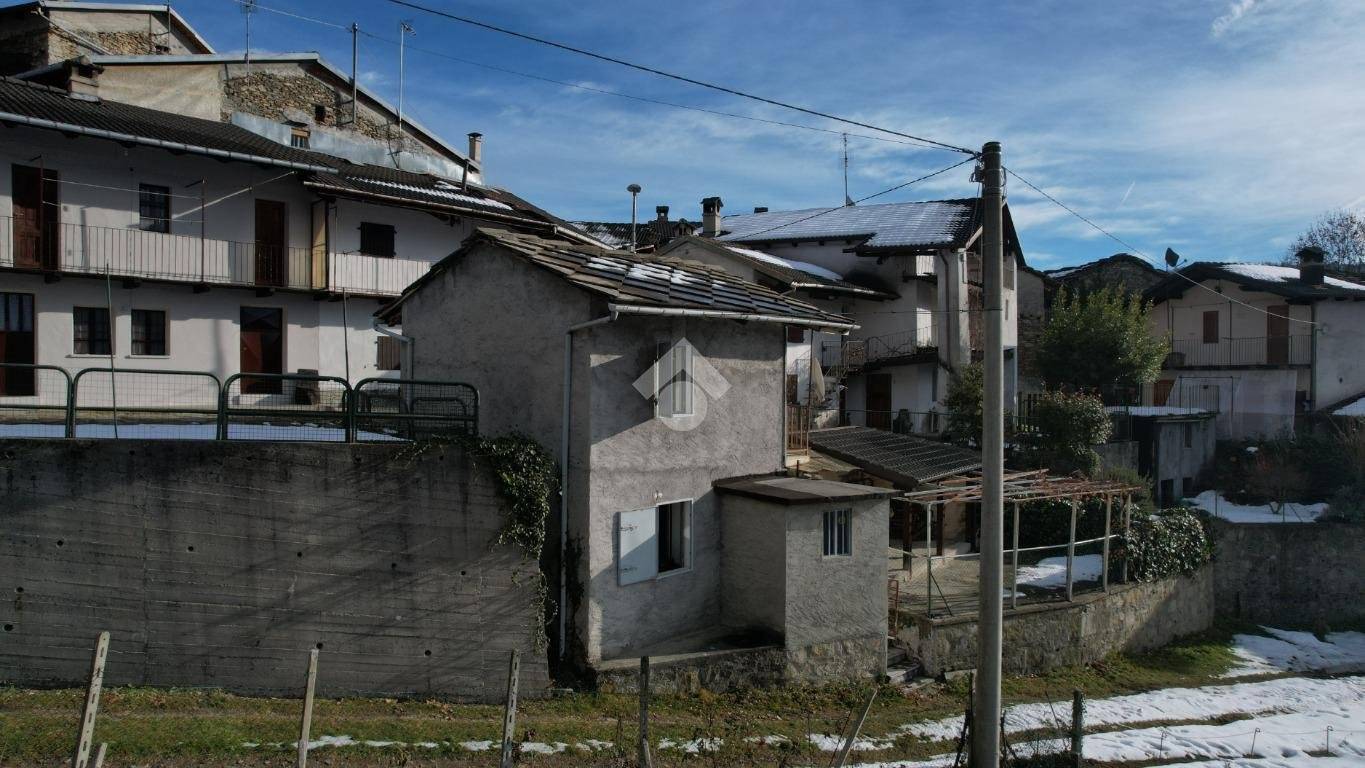 2 bedrooms House in Coazze, Italy No. 144795