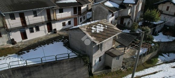 2 bedrooms House in Coazze, Italy No. 144795 3