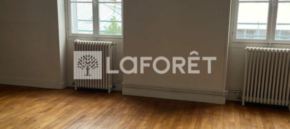 16 bedrooms Building in Saint-Germain-en-Laye, France No. 142403 7