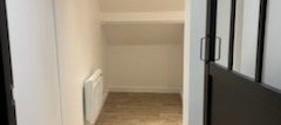 Дом с 6 спальнями в Труа, Франция № 249703 11