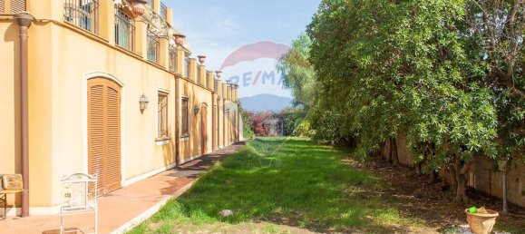 12 rooms Villa in Sant'Agata li Battiati, Italy No. 81729 17