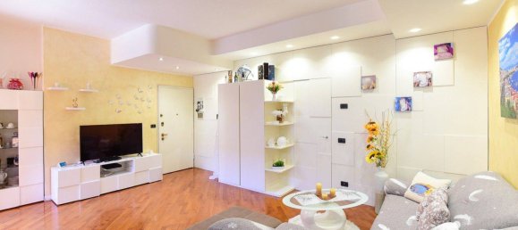 2 chambres Appartement à Meda, Italy No. 20341 6