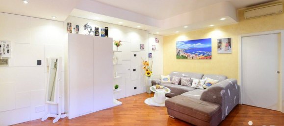 2 chambres Appartement à Meda, Italy No. 20341 2