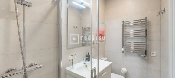 1 bedroom Penthouse in Madrid, Spain No. 175592 39