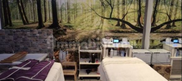 5 rooms Commercial property in Legnano, Italy No. 250801 11