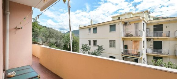 4-salle Appartement à Genoa, Italy No. 21118 39