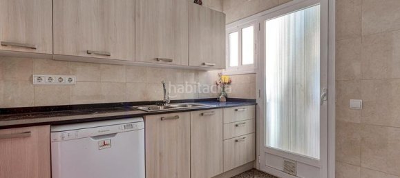 4 bedrooms Apartment in Sants-Montjuic, Spain No. 169625 10