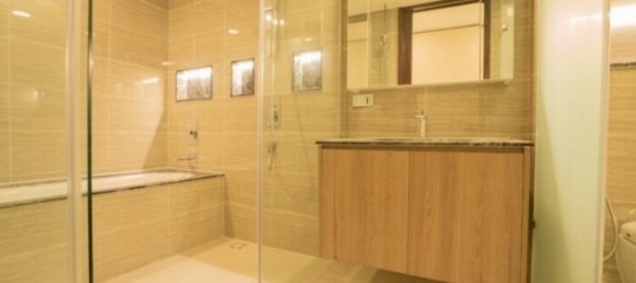 3 dormitorios dúplex en alquiler en District 3, Ho Chi Minh, Vietnam № 74997 4