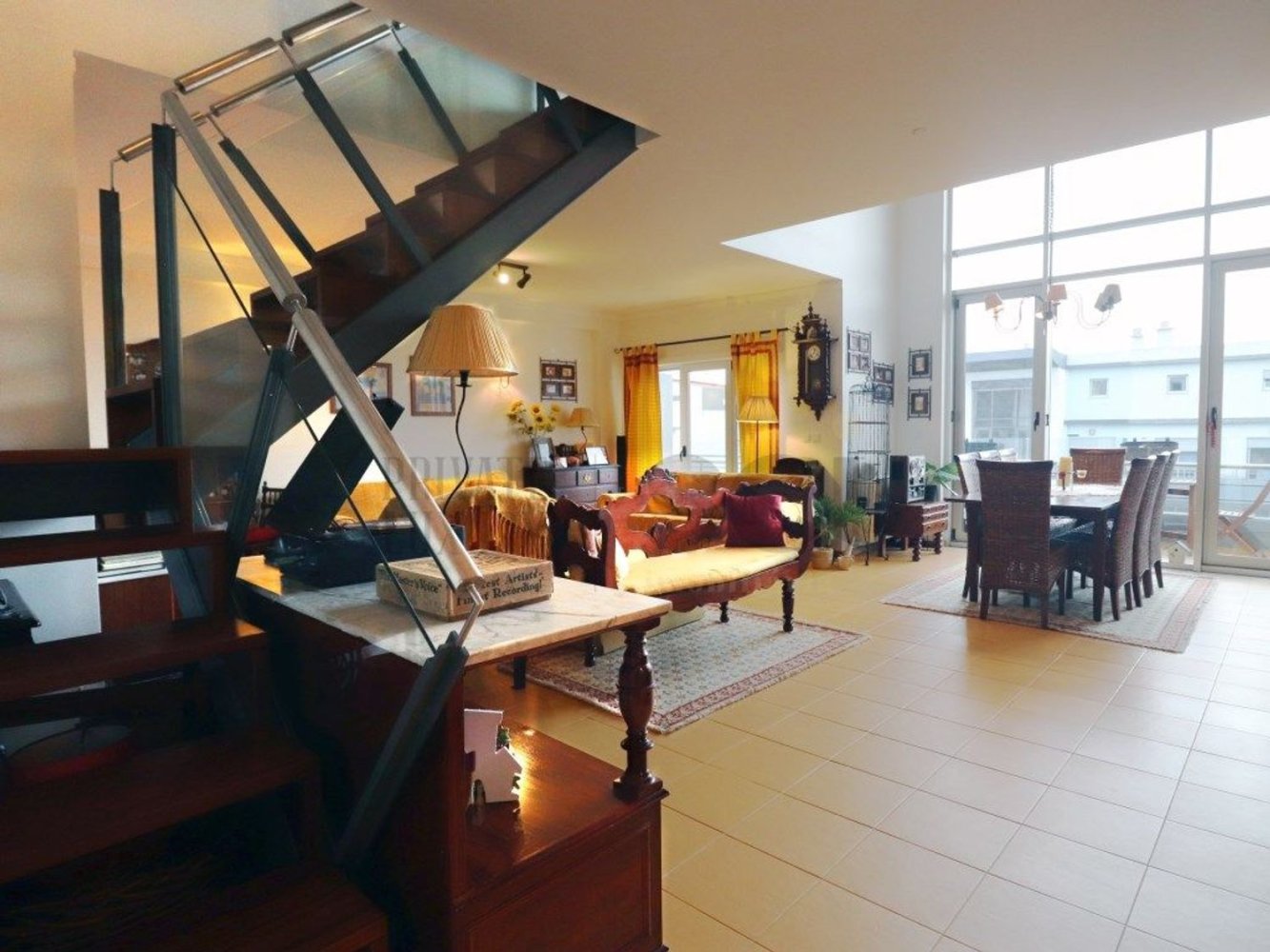 4 bedrooms Duplex in Corroios, Portugal No. 107699