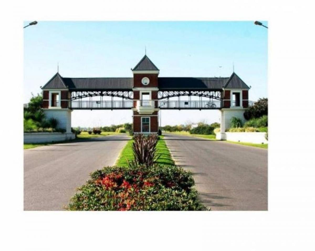  Land in Pilar, Argentina No. 118191