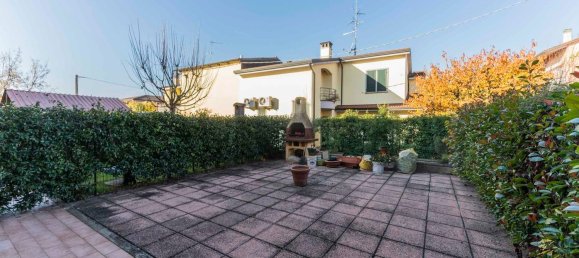 4غرفة منزل في Poggio Renatico, Italy رقم 97219 8