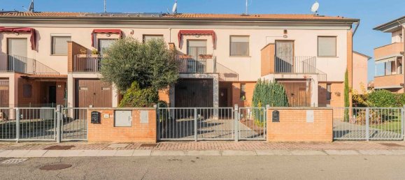 4غرفة منزل في Poggio Renatico, Italy رقم 97219 27