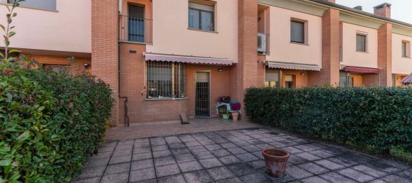 4غرفة منزل في Poggio Renatico, Italy رقم 97219 35