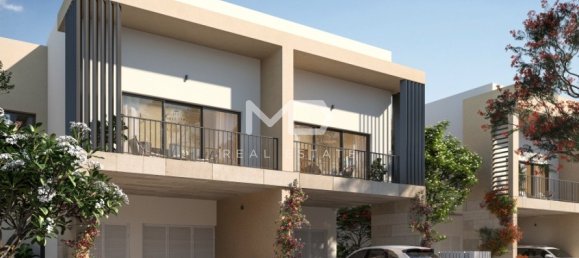 5 bedrooms Villa in Yas Island, UAE No. 47120 16