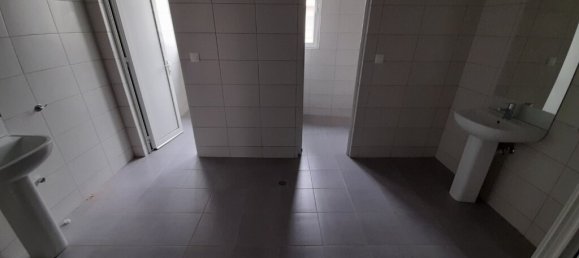 1000m² Property in Thessaloniki, Greece No. 3679 27