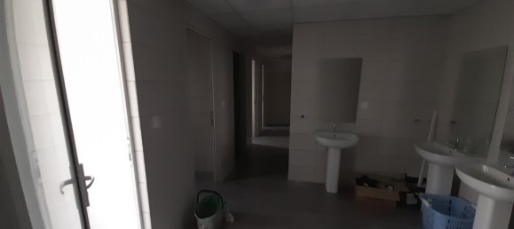 1000m² Property in Thessaloniki, Greece No. 3679 12