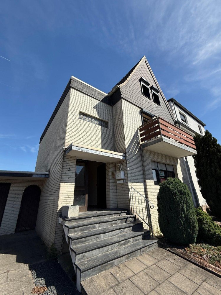 6 rooms Townhouse in Rhein-Erft, Germany No. 293674