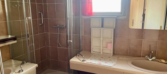 2 bedrooms Apartment in Montmorency, France No. 164188 3