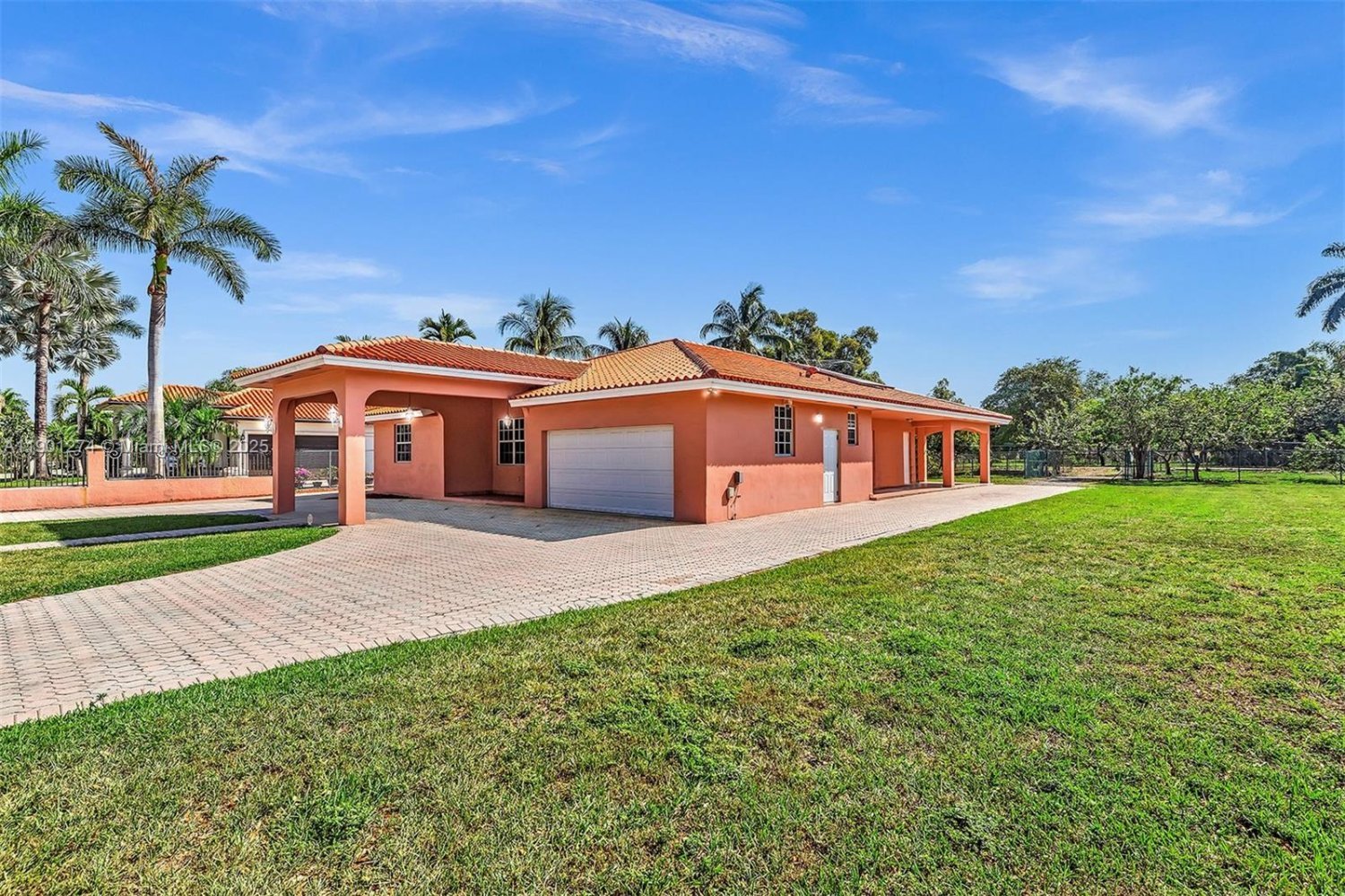 4 Schlafzimmer Villa in Miami, USA, Nr. 614234
