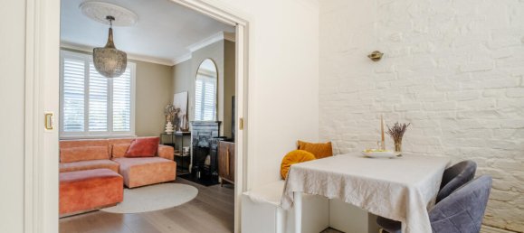 2 bedrooms House in London, United Kingdom No. 14214 46