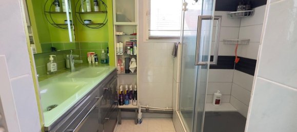 4 Schlafzimmer Haus in Neuilly-Plaisance, France, Nr. 130728 8