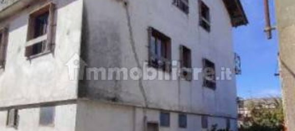 3 bedrooms Apartment in Palestro, Italy No. 323473 2