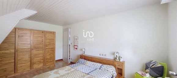 Casa de 5 dormitorios en Josnes, France No. 64006 12