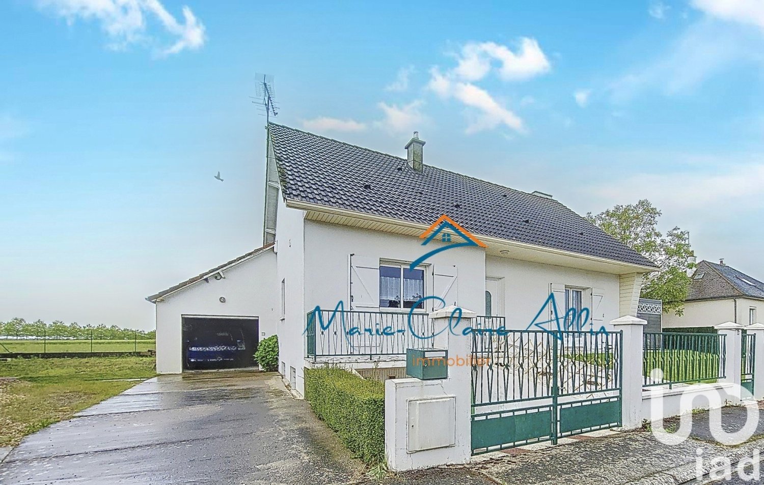 Casa de 5 dormitorios en Josnes, France No. 64006