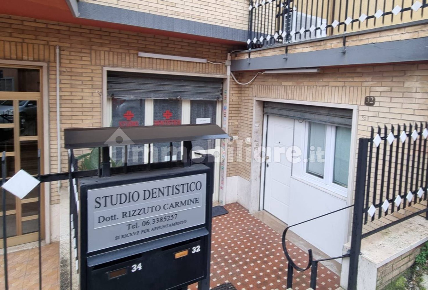 5-Zimmer Gewerbliche Immobilie in Rome, Italy, Nr. 255547