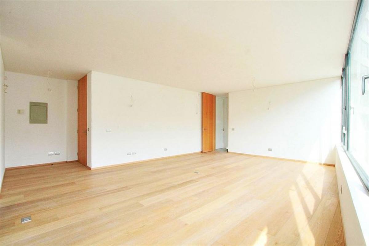 3 bedrooms Apartment in Santiago, Chile No. 1600