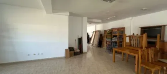 180m² Commercial property in Santa Lucia De Tirajana, Spain No. 169768 4