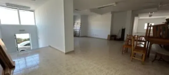 180m² Commercial property in Santa Lucia De Tirajana, Spain No. 169768 9