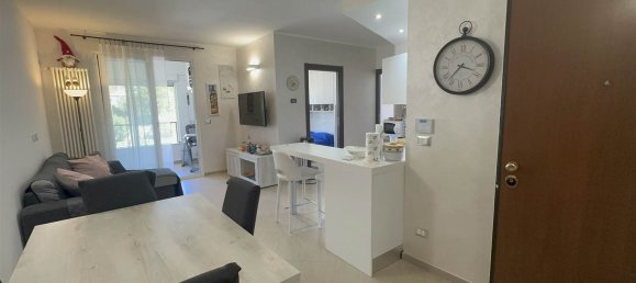 4 Schlafzimmer Wohnung in Noli, Italy, Nr. 344320 9