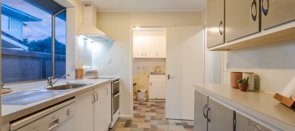 3 Schlafzimmer Haus in Paremata, New Zealand, Nr. 32 4