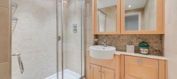 Apartamento de 3 dormitorios en London, United Kingdom No. 8921 14