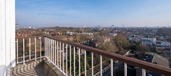 Apartamento de 3 dormitorios en London, United Kingdom No. 8921 7