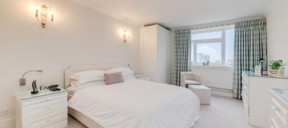 Apartamento de 3 dormitorios en London, United Kingdom No. 8921 25