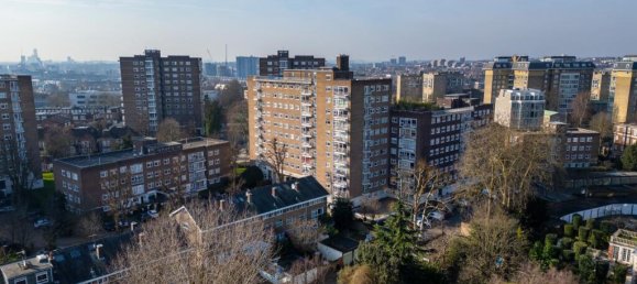 Apartamento de 3 dormitorios en London, United Kingdom No. 8921 16