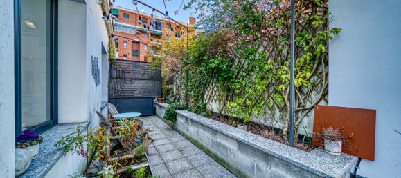 Studio in Turin, Italy No. 237010 22