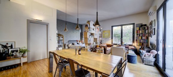 Studio in Turin, Italy No. 237010 11