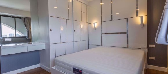 5 bedrooms Duplex in Watthana, Thailand No. 10279 19