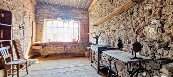 7-Zimmer Haus in Aubigny-les-Pothees, France, Nr. 240375 4