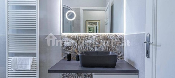 2 Schlafzimmer Wohnung in Lucca, Italy, Nr. 293152 30