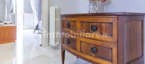 2 Schlafzimmer Wohnung in Lucca, Italy, Nr. 293152 26