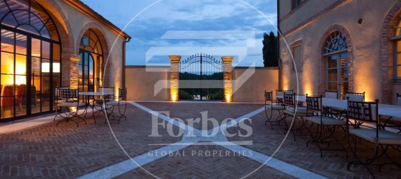 7 bedrooms Villa in Buonconvento, Italy No. 196370 21