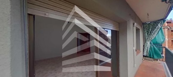 Apartamento de 3 dormitorios en Mataró, Spain No. 144410 3