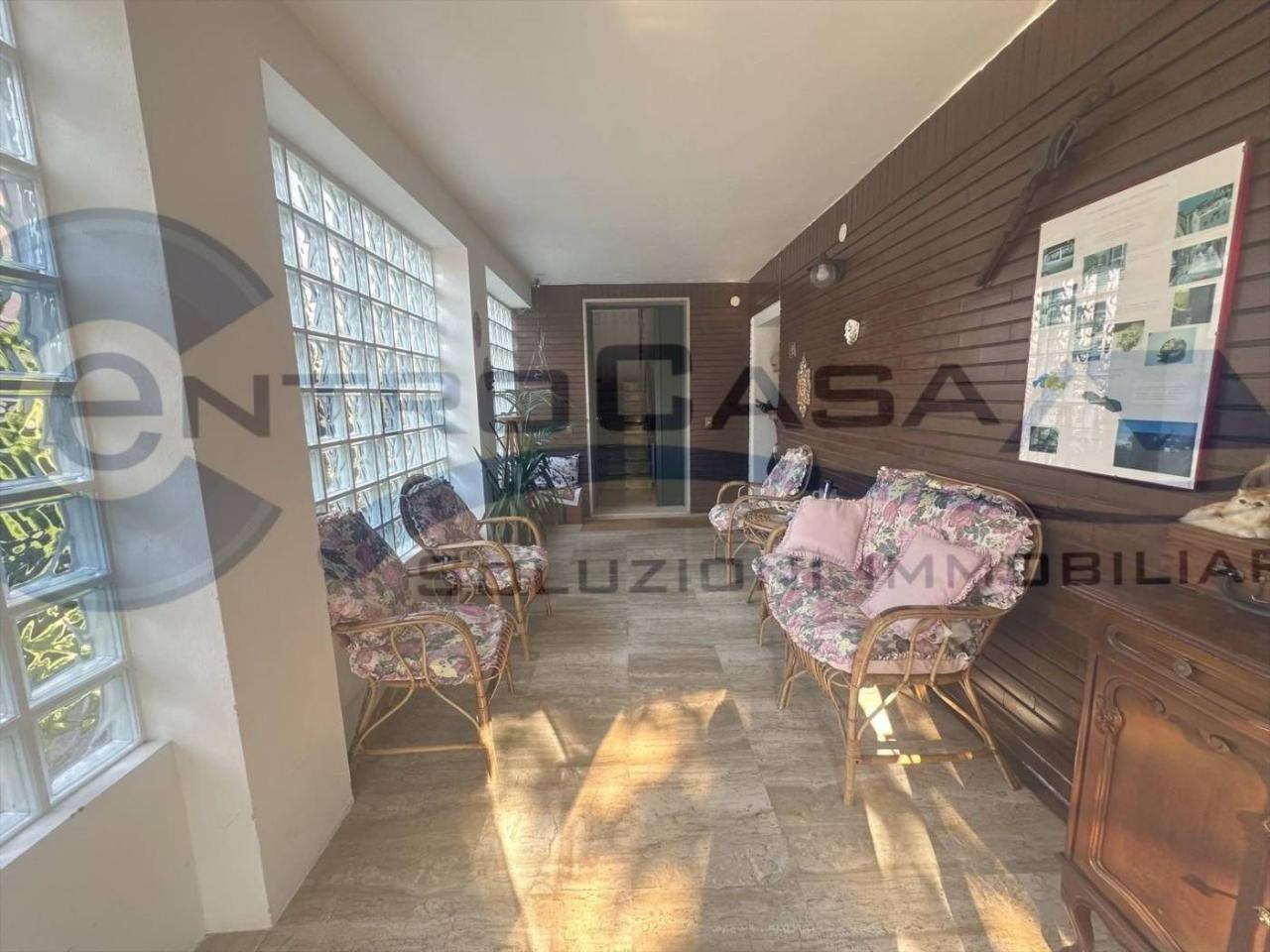 4-Zimmer Villa in Castel San Pietro Terme, Italy, Nr. 35938
