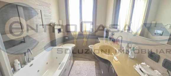 4-Zimmer Villa in Castel San Pietro Terme, Italy, Nr. 35938 63