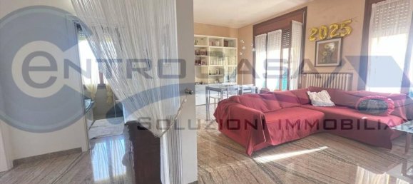 4-Zimmer Villa in Castel San Pietro Terme, Italy, Nr. 35938 11